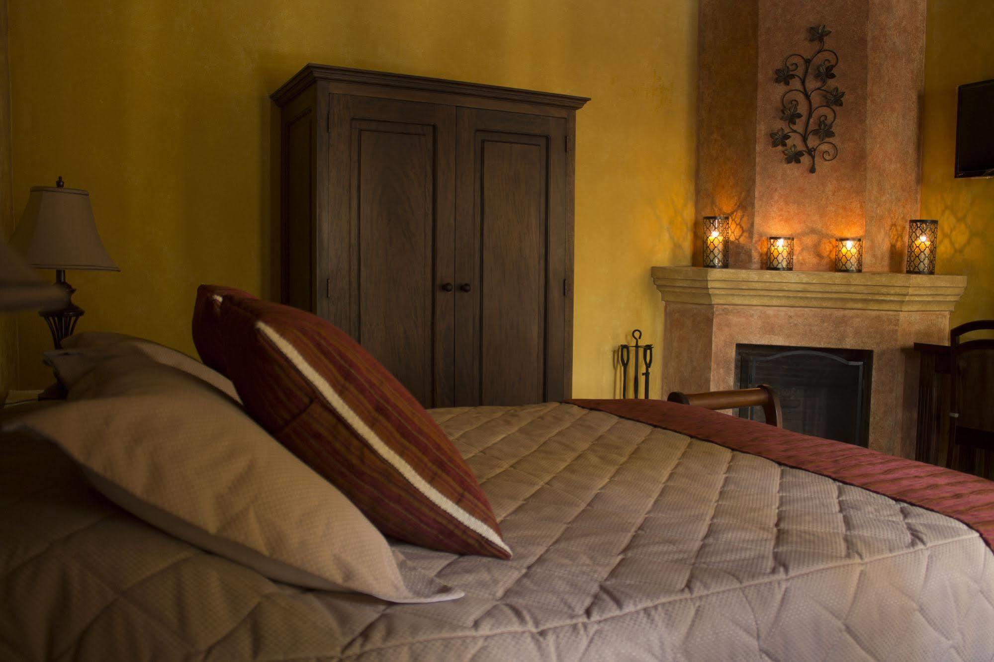 Casa Buena Vista Hotel 4*